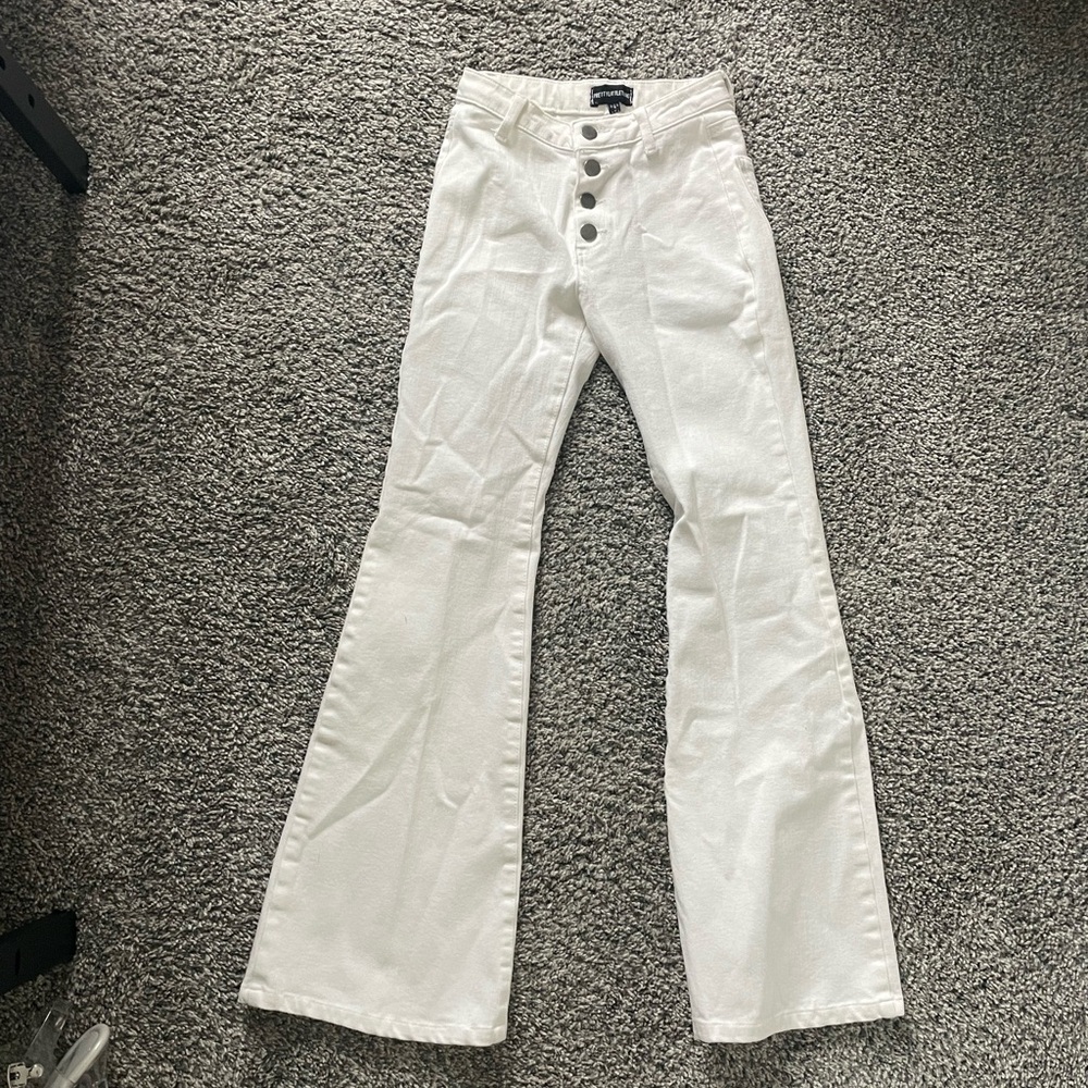 PrettyLittleThing Cream High Waisted Stretch Bootcut Denim Jeans